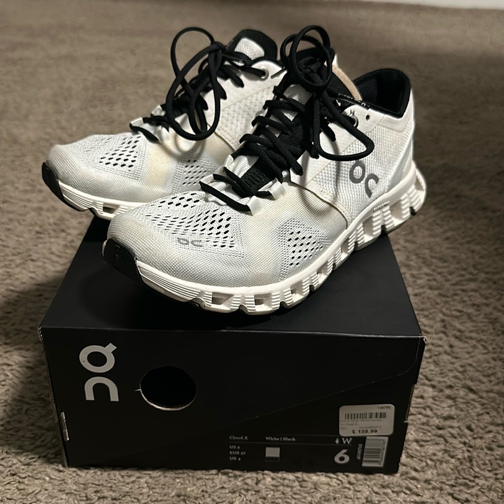 W's Cloud X - White/Black - 6